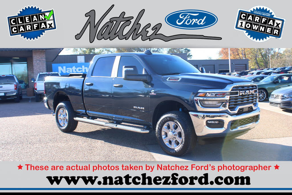 2025 RAM 2500 Big Horn Crew Cab 4WD