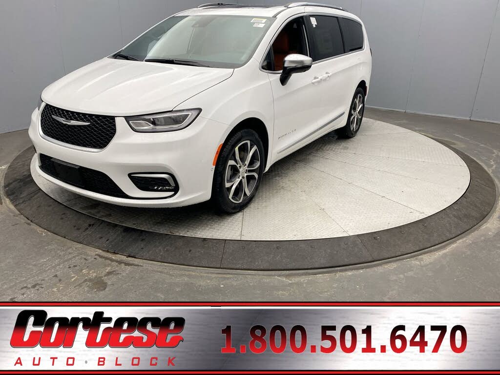 2026 Chrysler Pacifica Pinnacle AWD