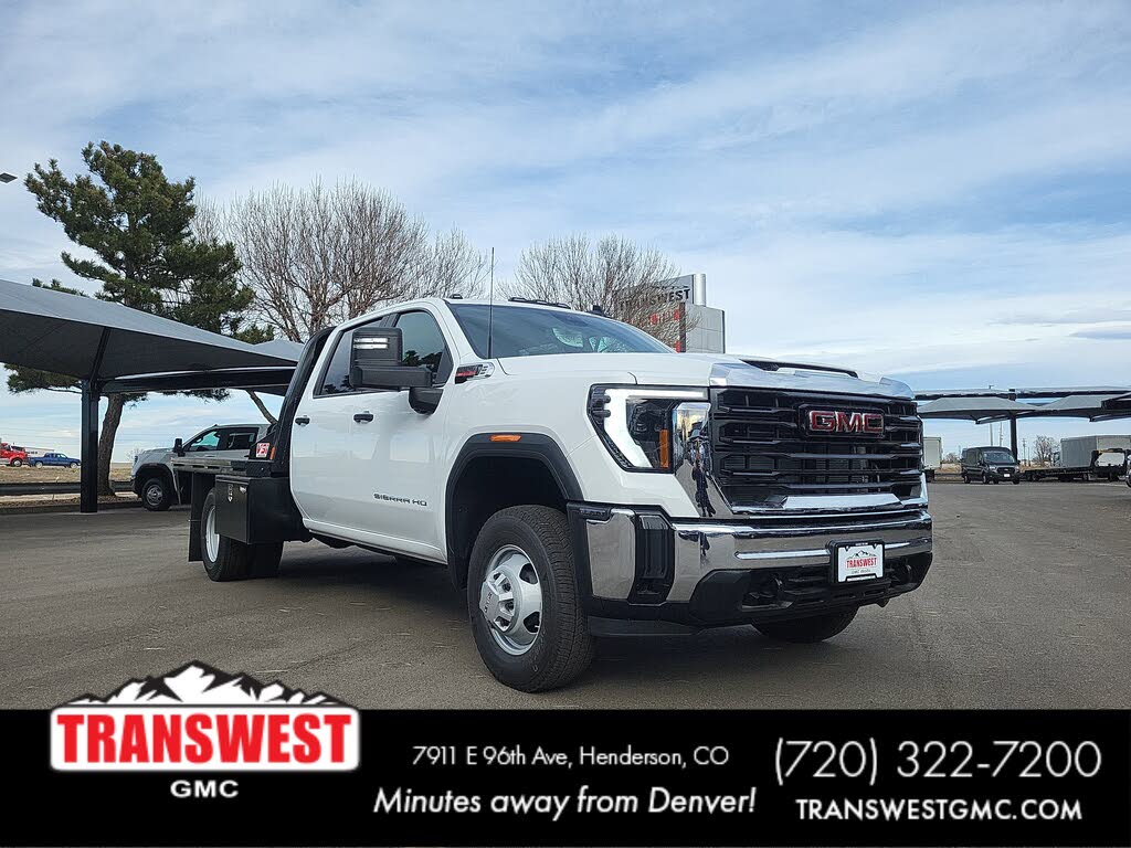 2026 GMC Sierra 3500HD Chassis Pro Crew Cab 4WD
