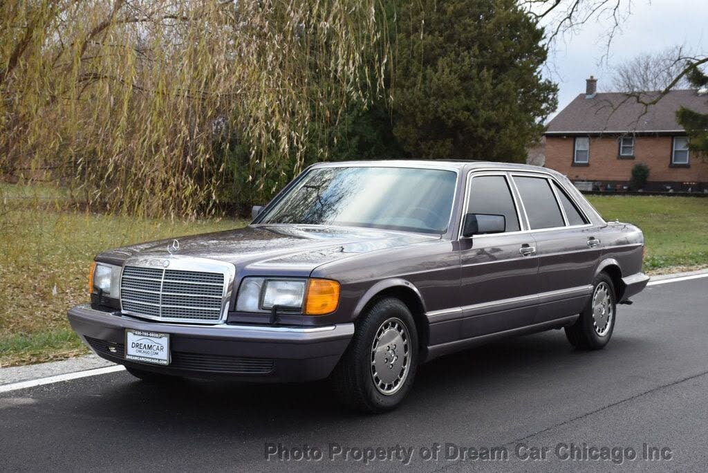 1991 Mercedes-Benz 560-Class 4 Dr 560SEL Sedan