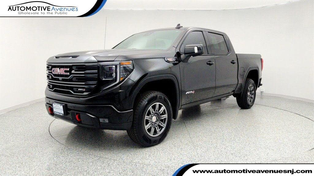 2024 GMC Sierra 1500 AT4 Crew Cab 4WD