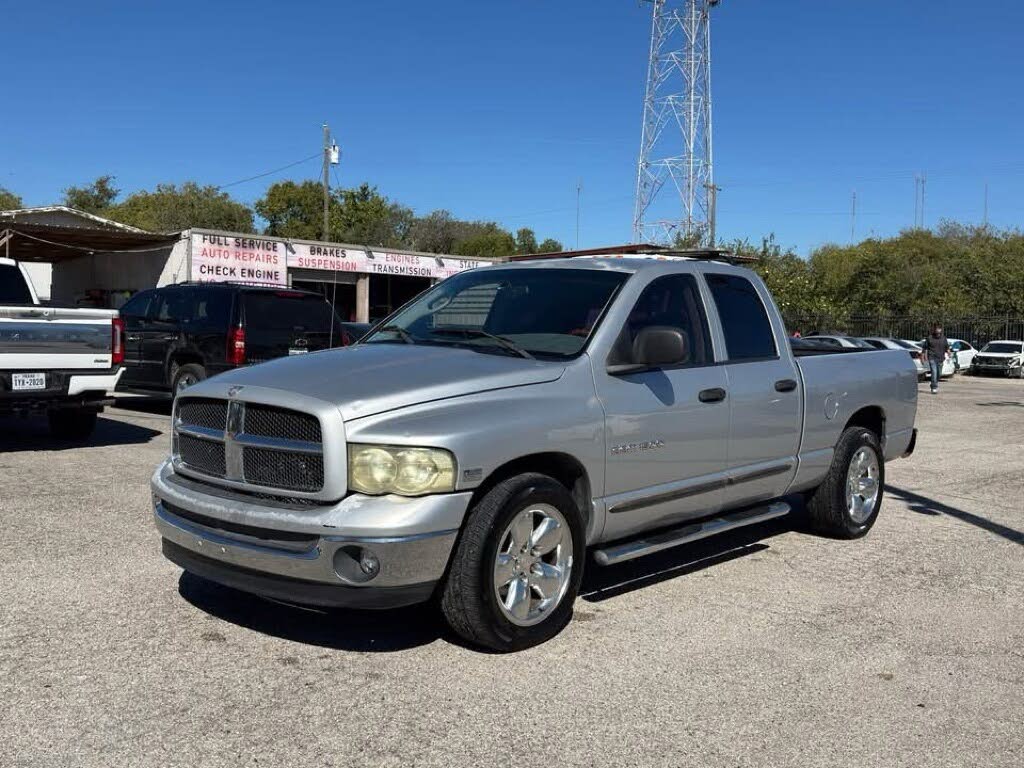 2003 Dodge RAM 1500 ST Quad Cab RWD