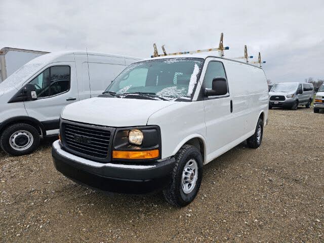 2014 GMC Savana Cargo 2500 RWD