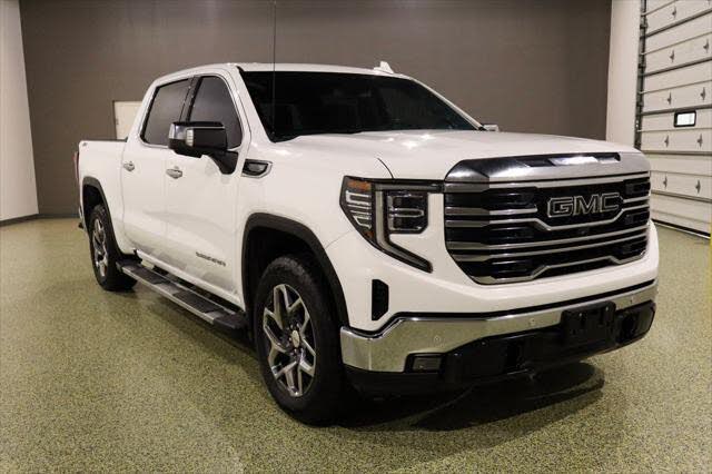 2023 GMC Sierra 1500 SLT Crew Cab 4WD