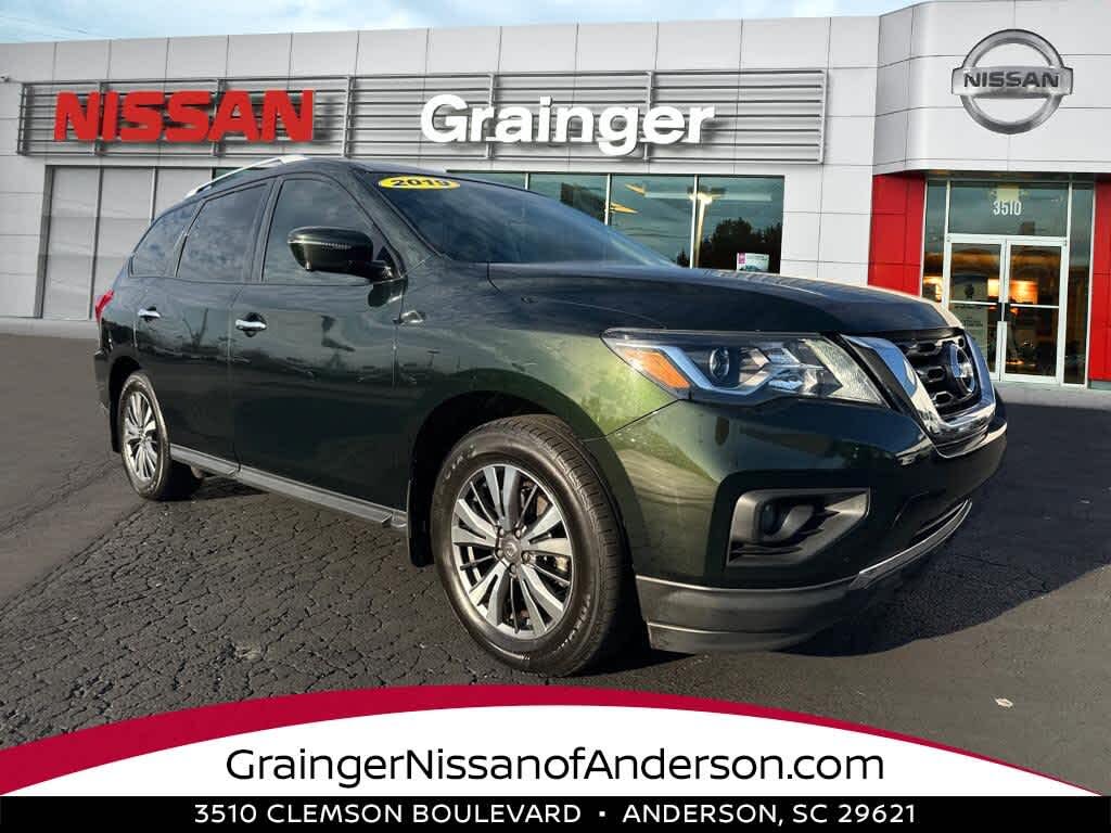 2019 Nissan Pathfinder SL FWD