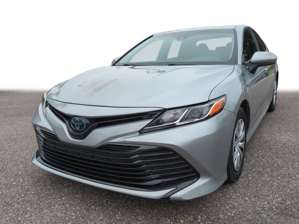 2019 Toyota Camry Hybrid LE FWD