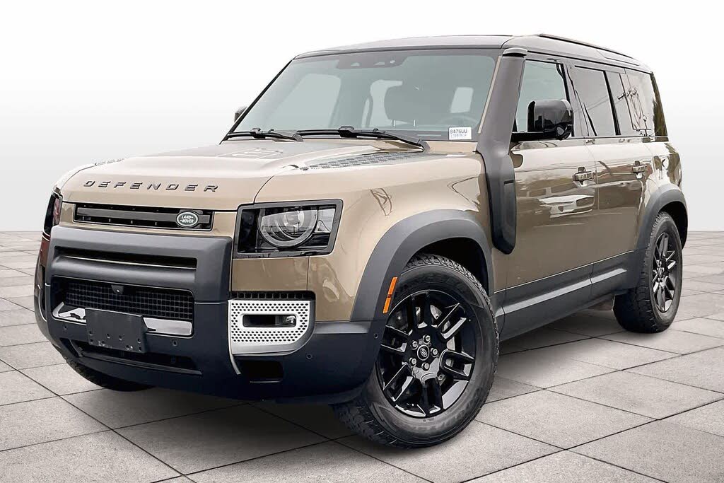 2022 Land Rover Defender 110 SE AWD