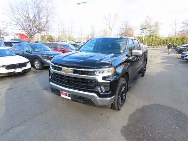 2023 Chevrolet Silverado 1500 LT Crew Cab 4WD