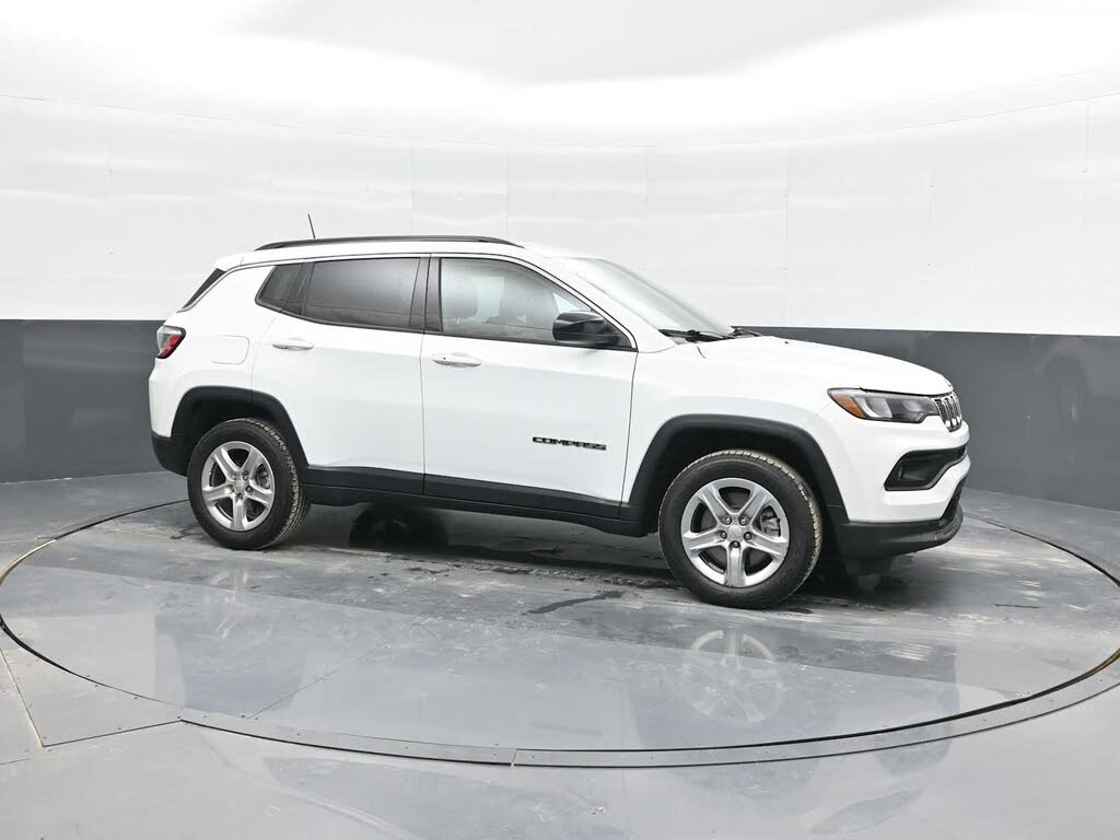 2023 Jeep Compass Latitude 4WD