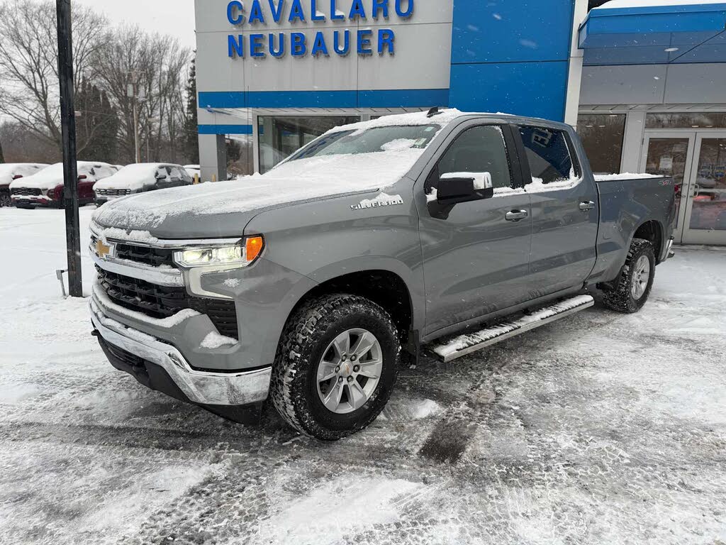 2025 Chevrolet Silverado 1500 LT Crew Cab 4WD