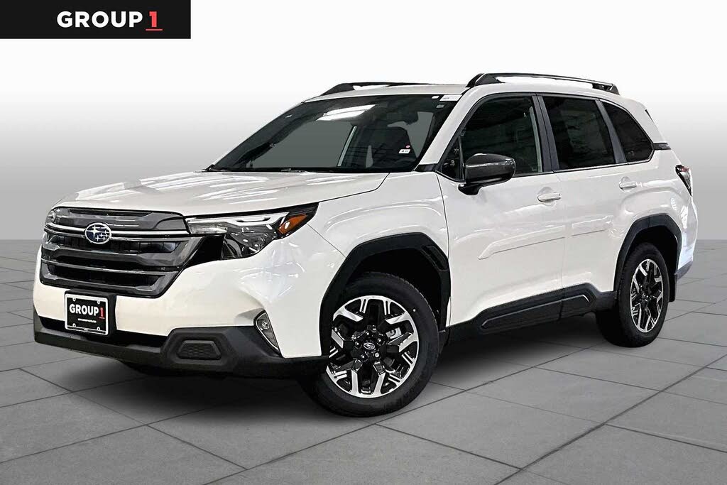 2025 Subaru Forester Premium Crossover AWD