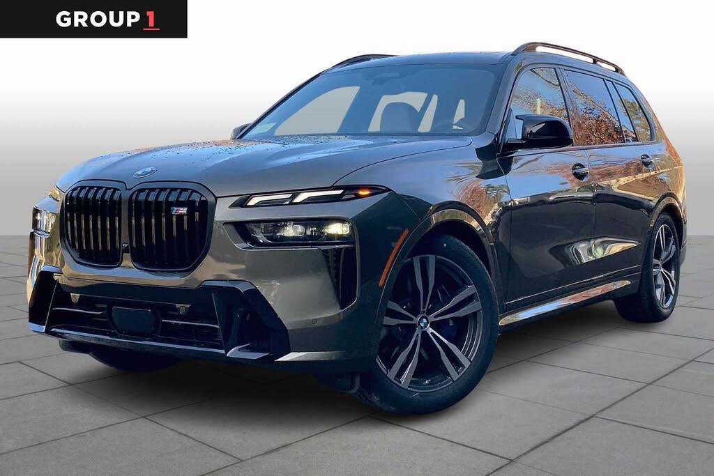 2026 BMW X7 M60i AWD