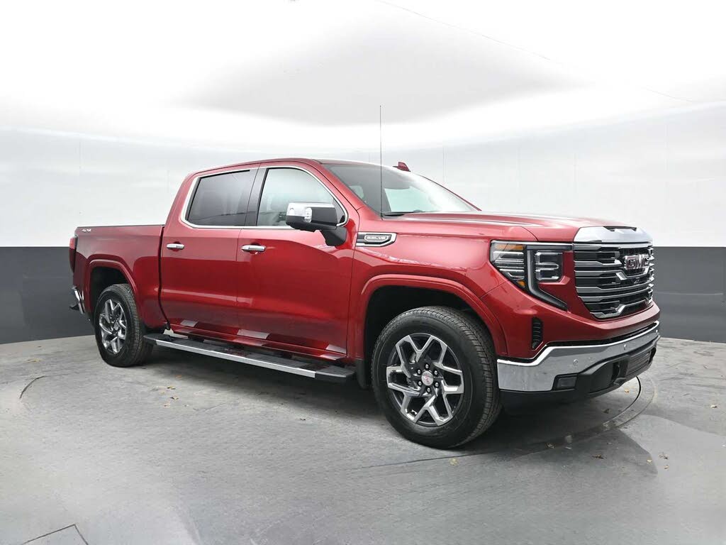 2026 GMC Sierra 1500 SLT Crew Cab 4WD