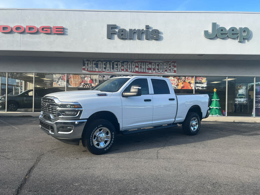 2026 RAM 2500 Tradesman Crew Cab 4WD
