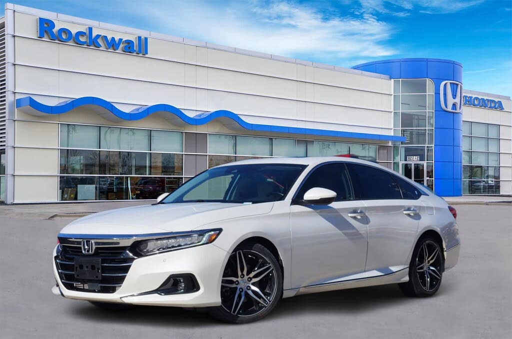 2022 Honda Accord Touring FWD