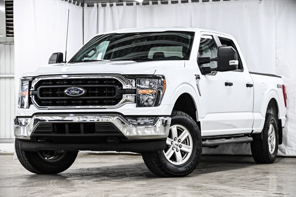 Ford F-150 XLT SuperCrew LB 4WD 2023
