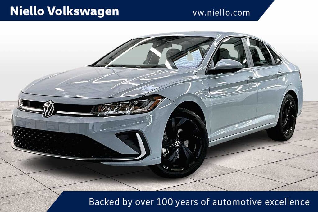 2025 Volkswagen Jetta SE FWD