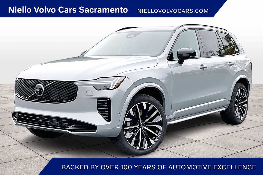 2026 Volvo XC90 B6 Ultra Dark 6-Passenger AWD