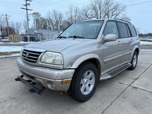 Suzuki XL-7 Touring 4WD