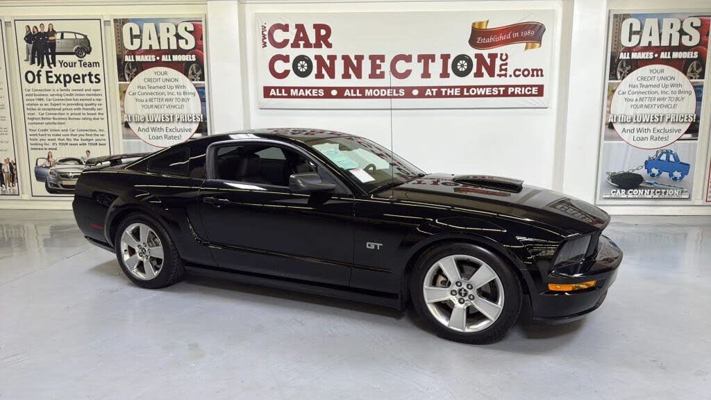 2007 Ford Mustang GT Deluxe Coupe RWD
