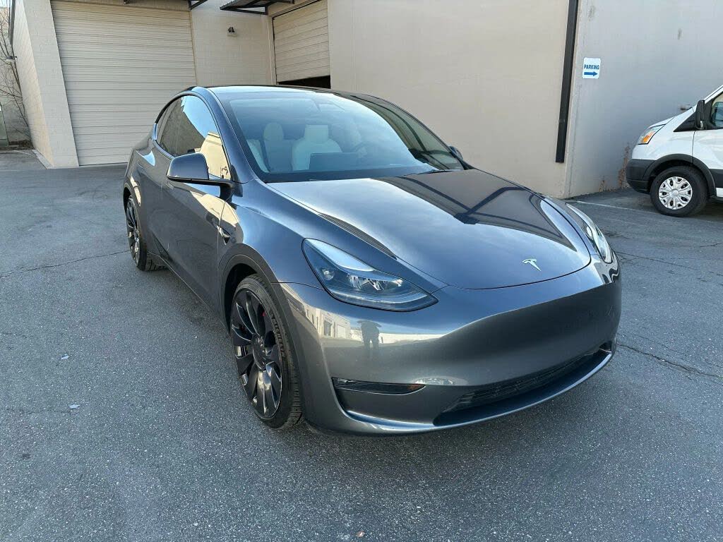 2023 Tesla Model Y Performance AWD