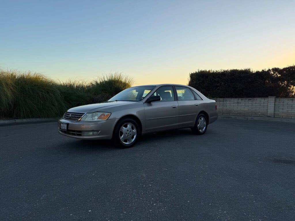 2004 Toyota Avalon XLS