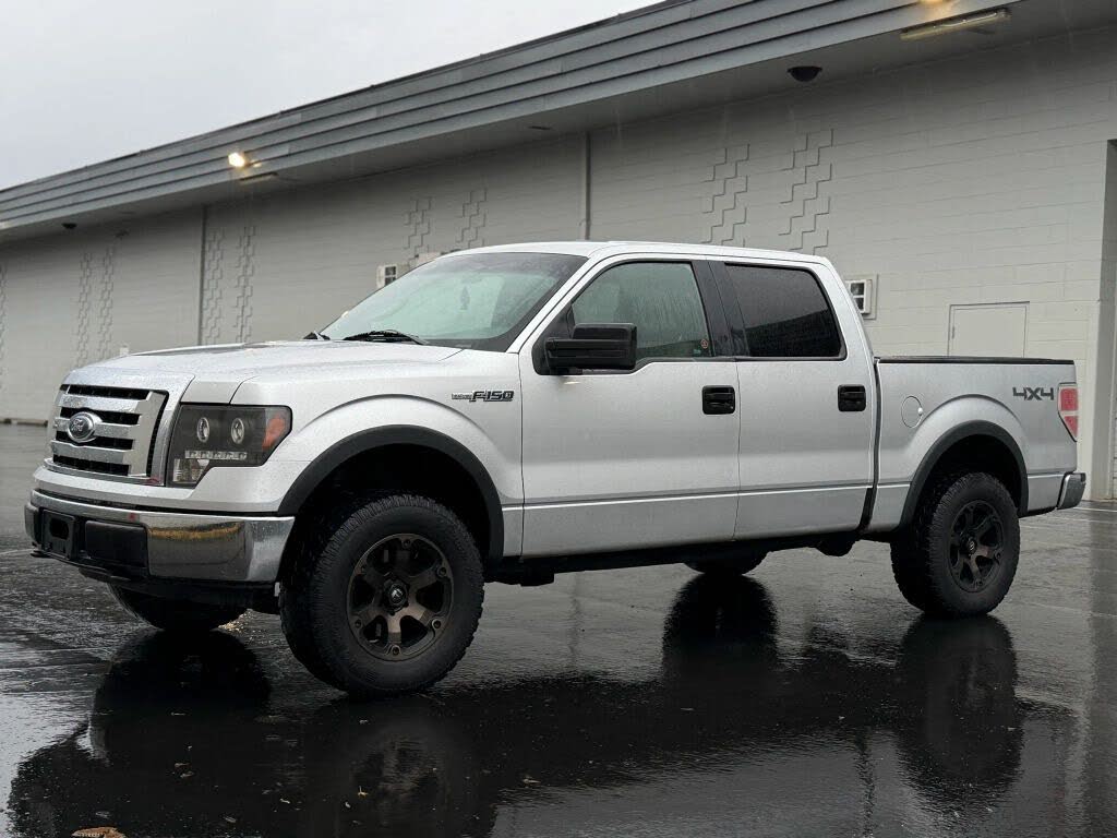 2010 Ford F-150 XL SuperCrew 4WD