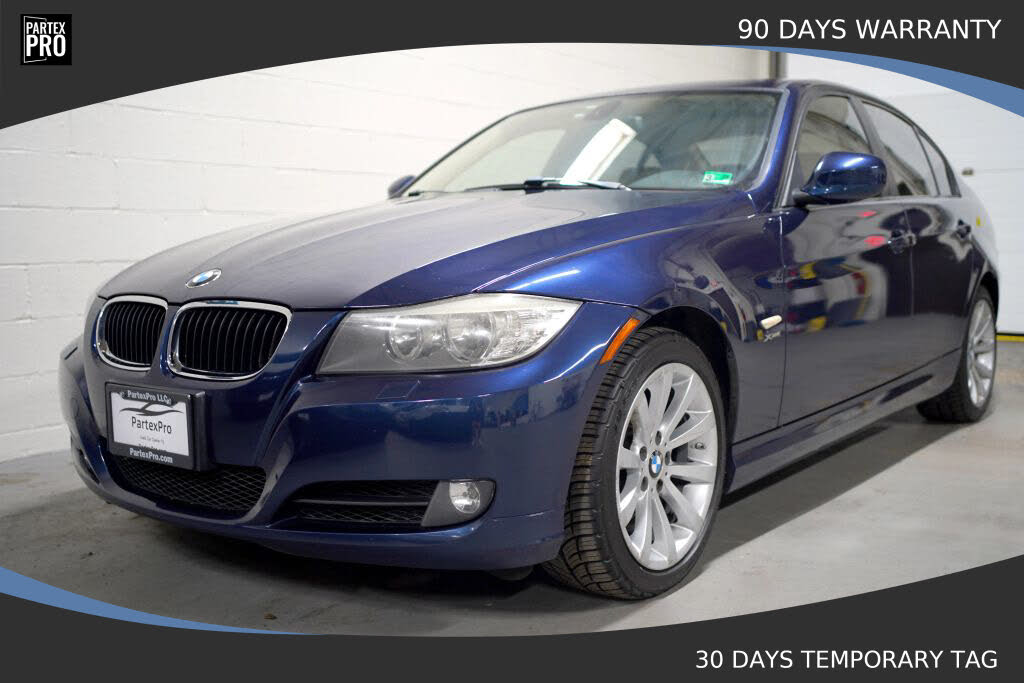 2011 BMW 3 Series 328i xDrive Sedan AWD
