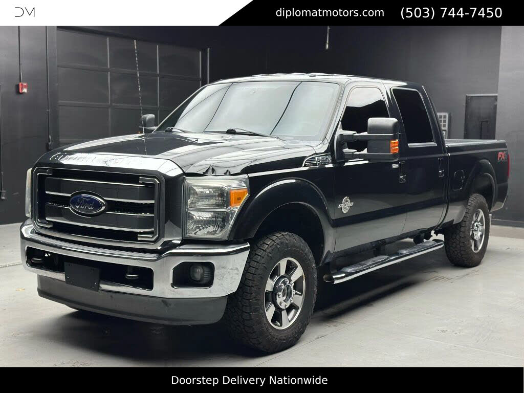 2013 Ford F-250 Super Duty Lariat Crew Cab 4WD