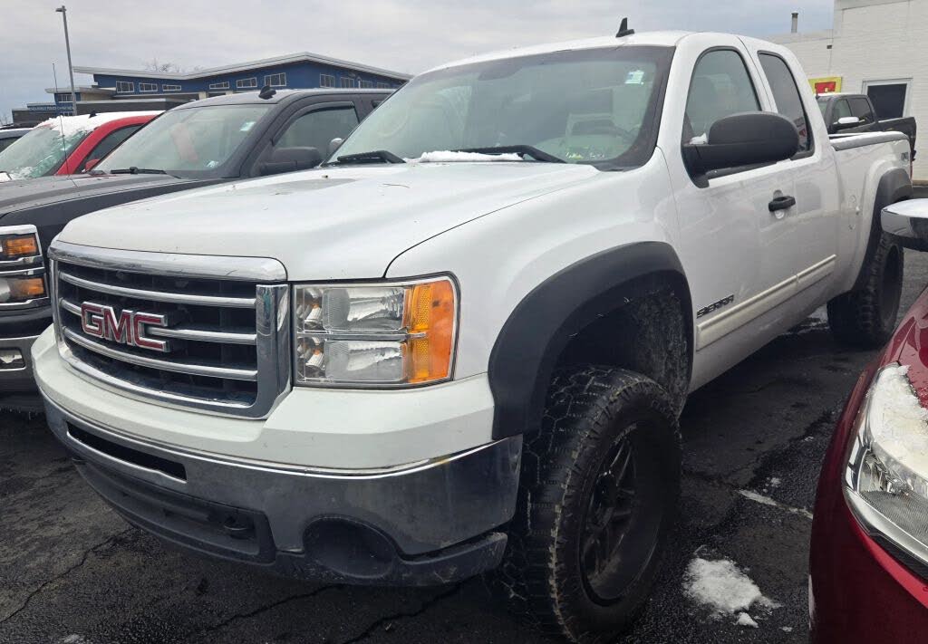 2013 GMC Sierra 1500 SL Ext. Cab 4WD