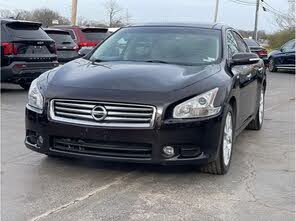 Nissan Maxima SV