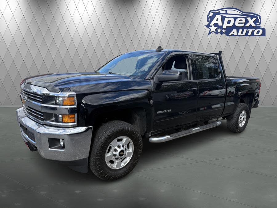 2017 Chevrolet Silverado 2500HD LT Crew Cab 4WD