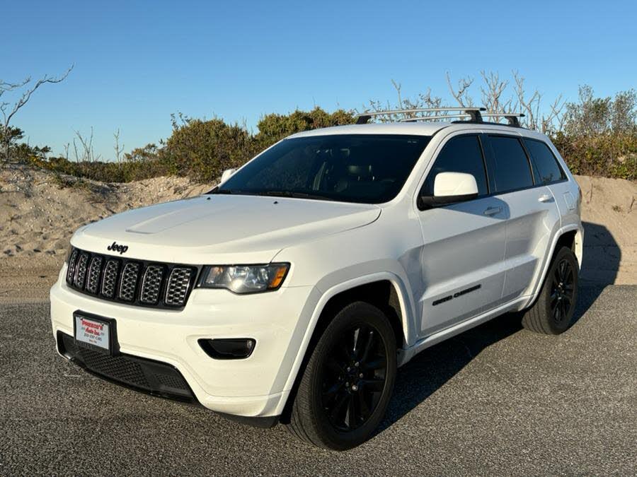 2018 Jeep Grand Cherokee Altitude 4WD