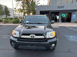 Toyota 4Runner Limited V8 4WD