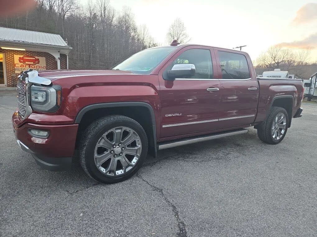 2016 GMC Sierra 1500 Denali Crew Cab 4WD