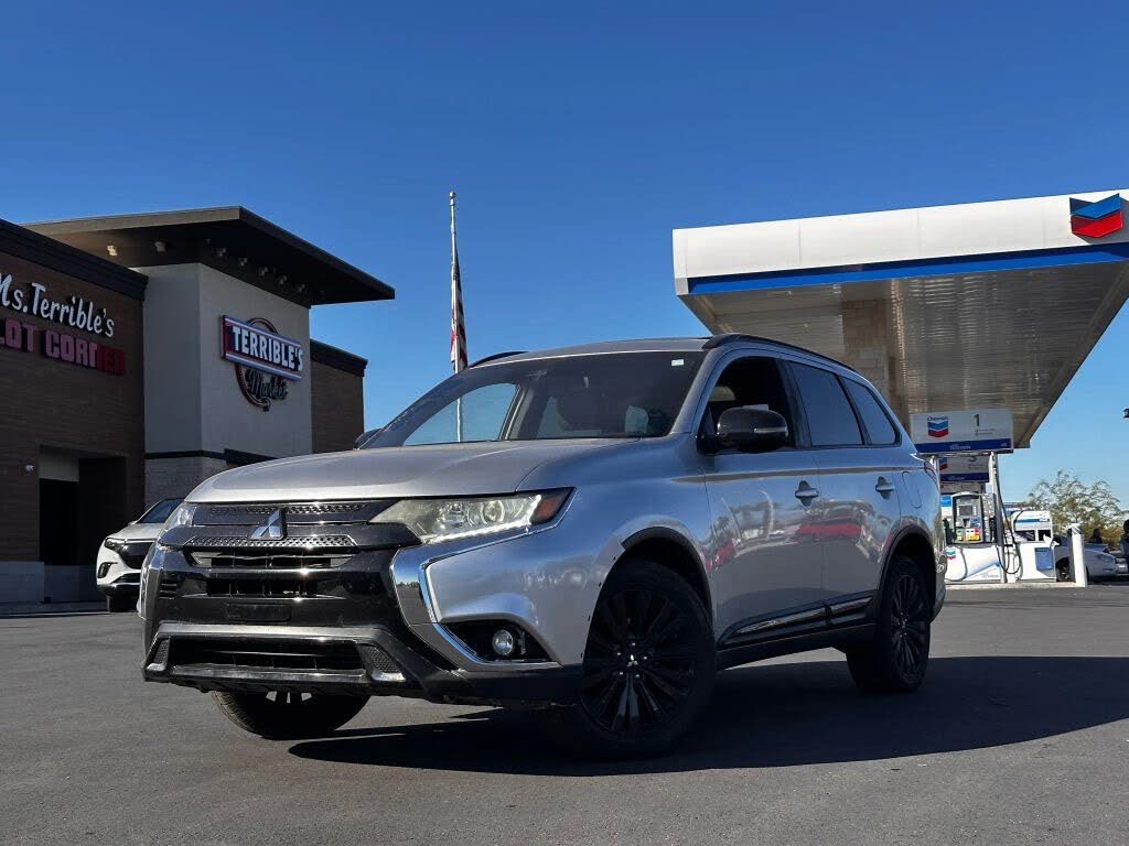 2020 Mitsubishi Outlander LE S-AWC