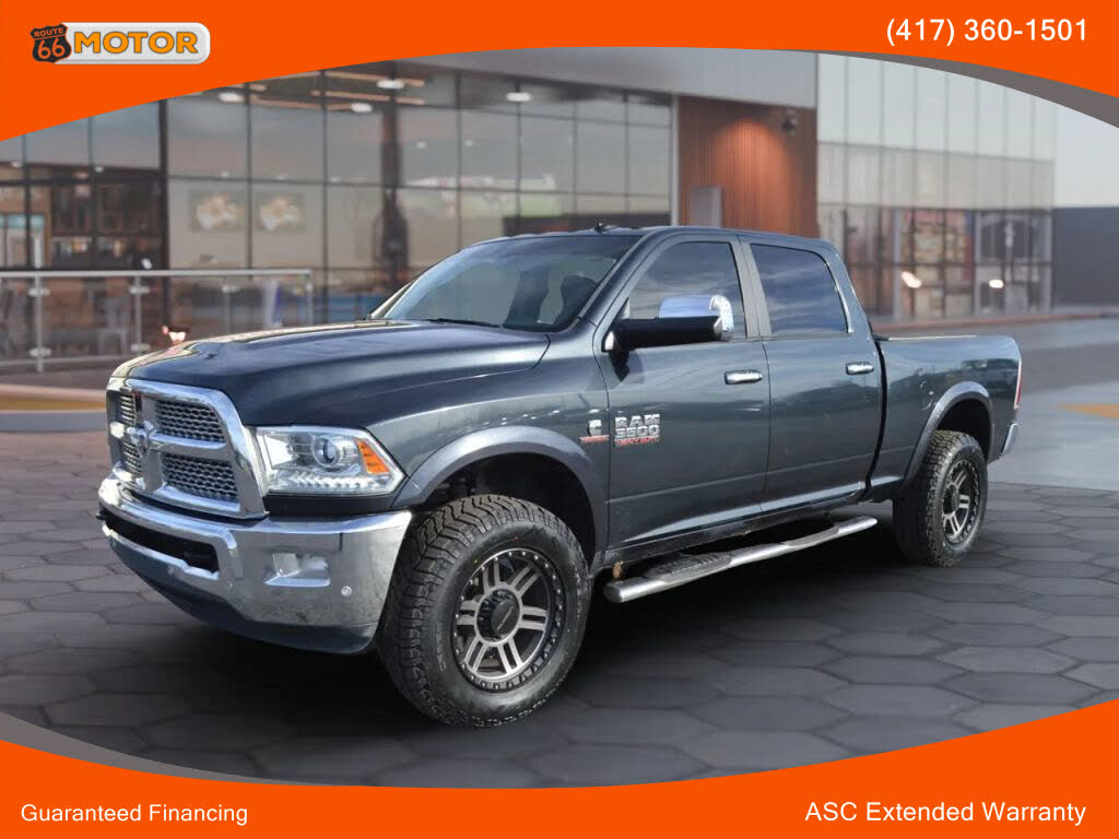 2017 RAM 3500 Laramie Crew Cab 4WD