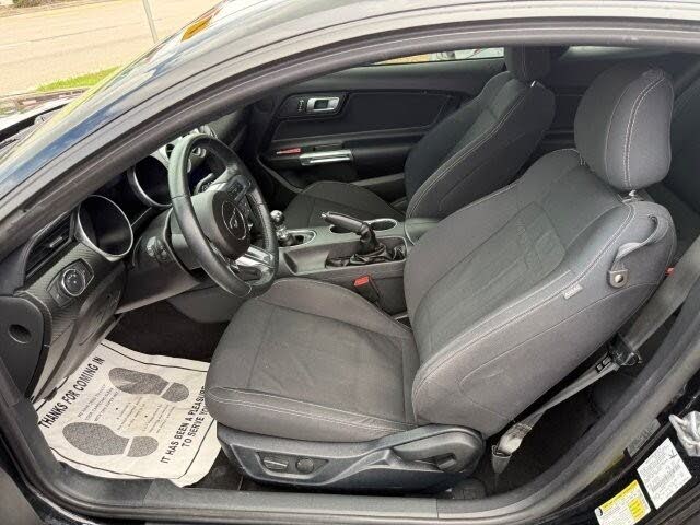 2021 Ford Mustang EcoBoost Coupe RWD