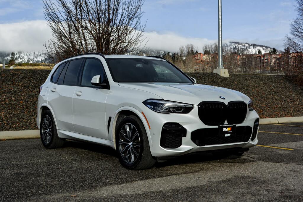 2022 BMW X5 xDrive40i AWD