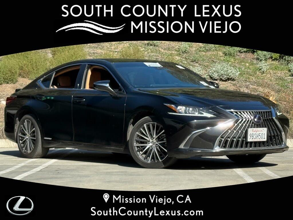 2022 Lexus ES Hybrid 300h FWD
