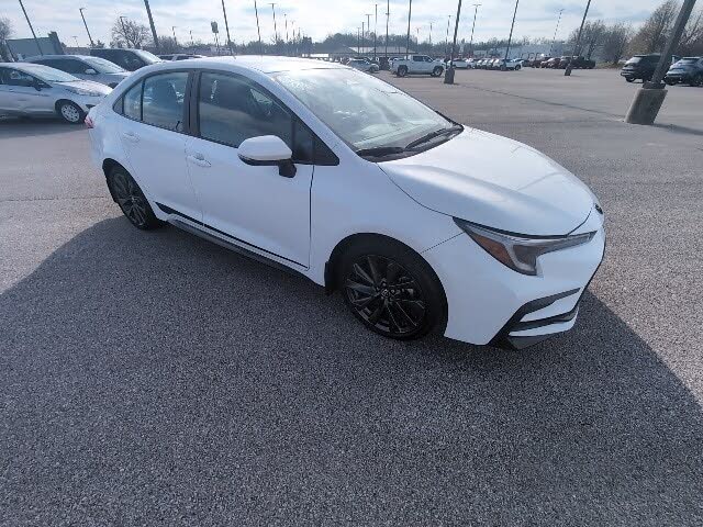 2025 Toyota Corolla SE FWD