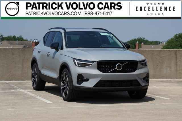 2026 Volvo XC40 B5 Ultra AWD