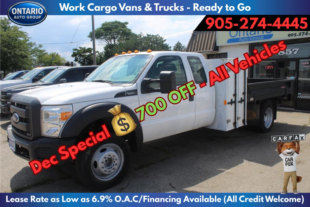 2013 Ford F-550 Super Duty Chassis XL SuperCab 162 RWD