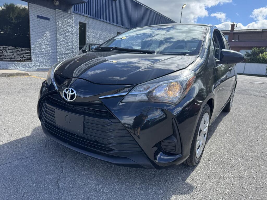 2019 Toyota Yaris LE 4-Door Hatchback FWD