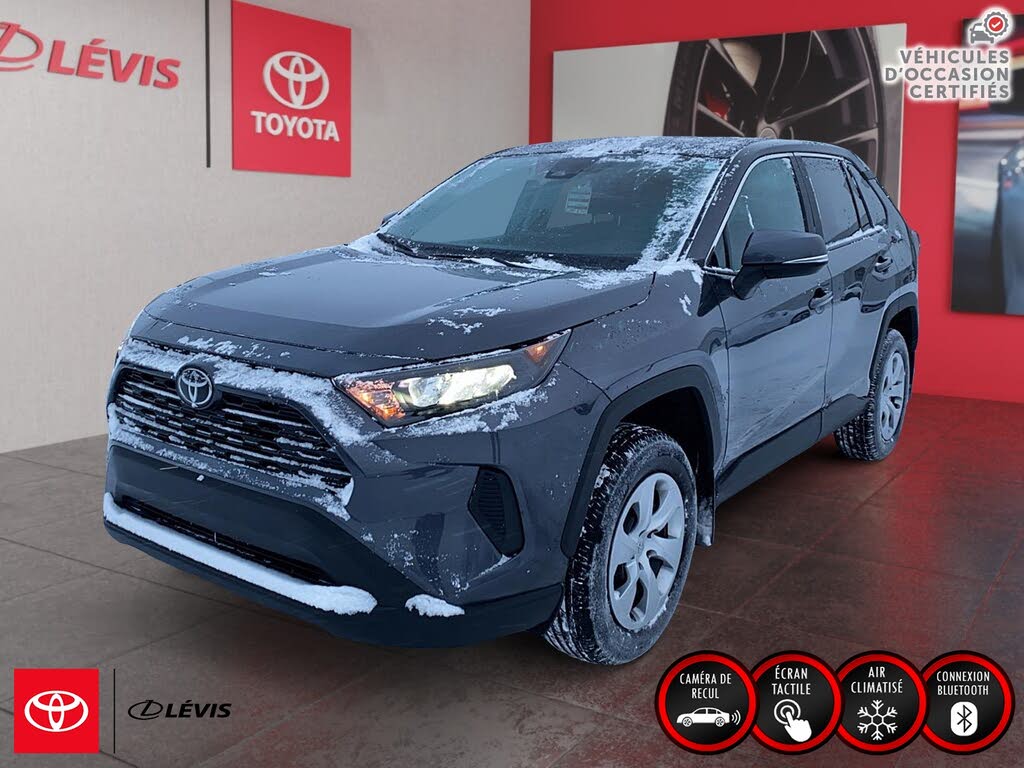 2022 Toyota RAV4 LE FWD