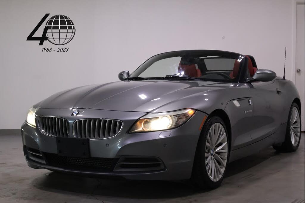 BMW Z4 sDrive35i Roadster RWD 2011