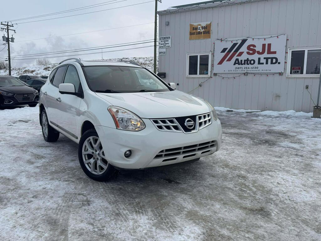 2013 Nissan Rogue SV with SL AWD