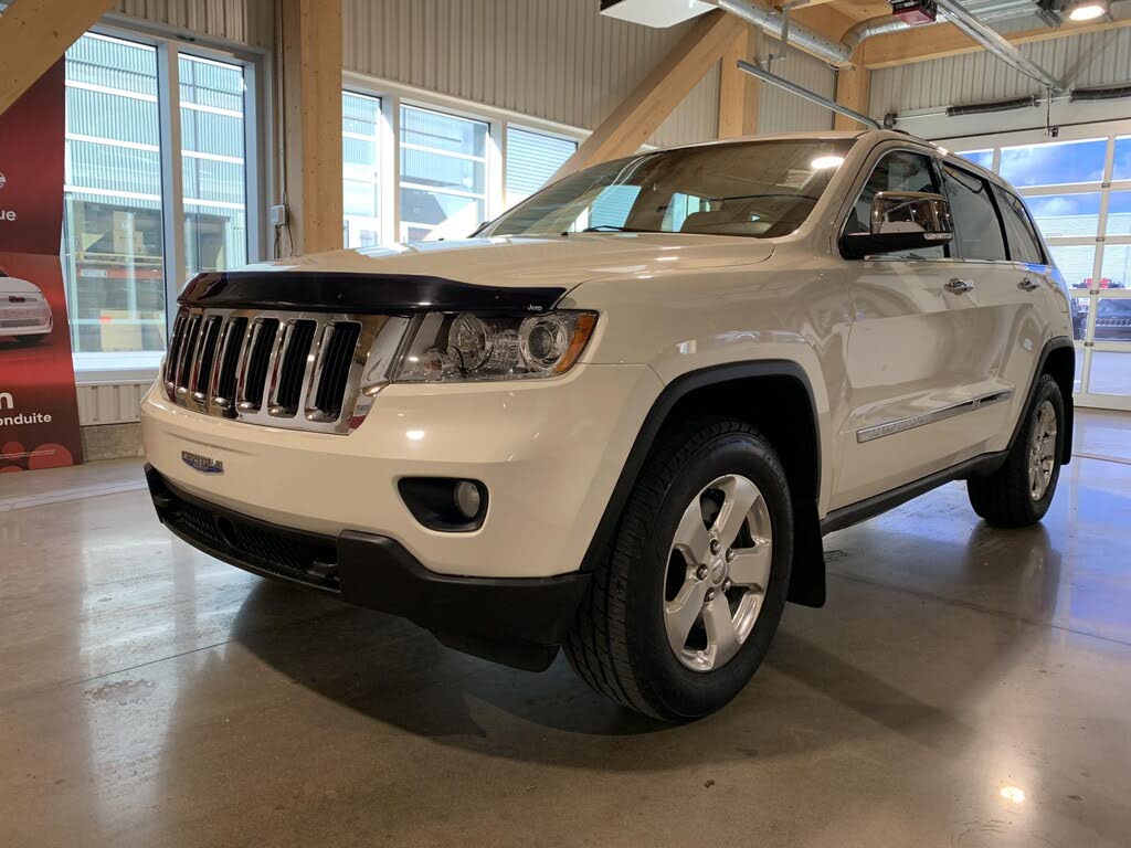 2011 Jeep Grand Cherokee Overland 4WD
