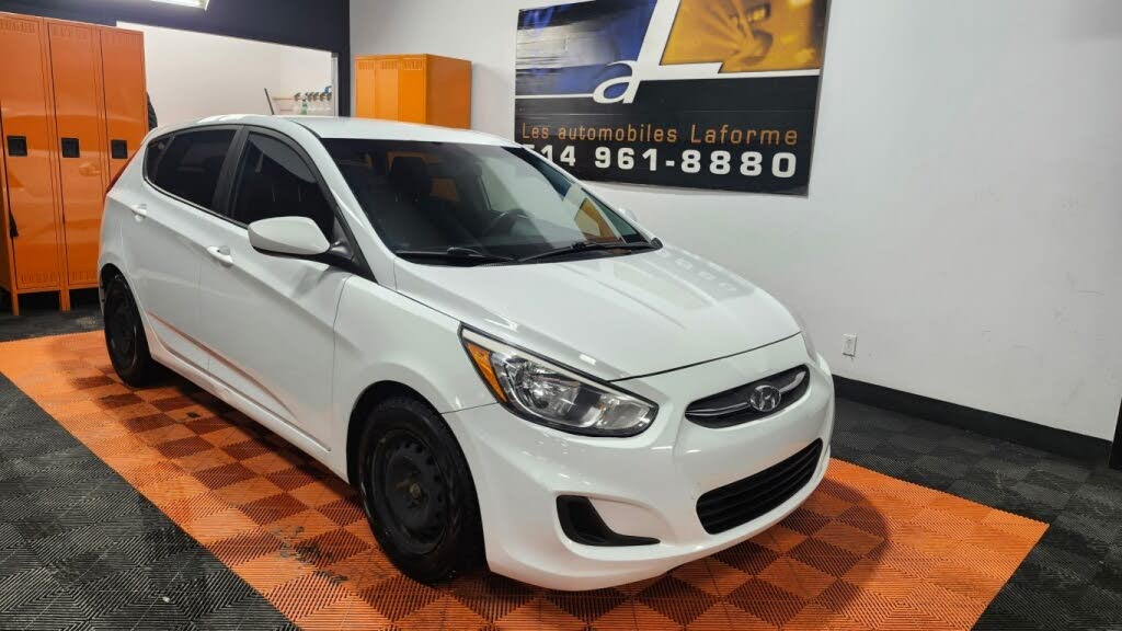 2017 Hyundai Accent GL 4-Door Hatchback FWD