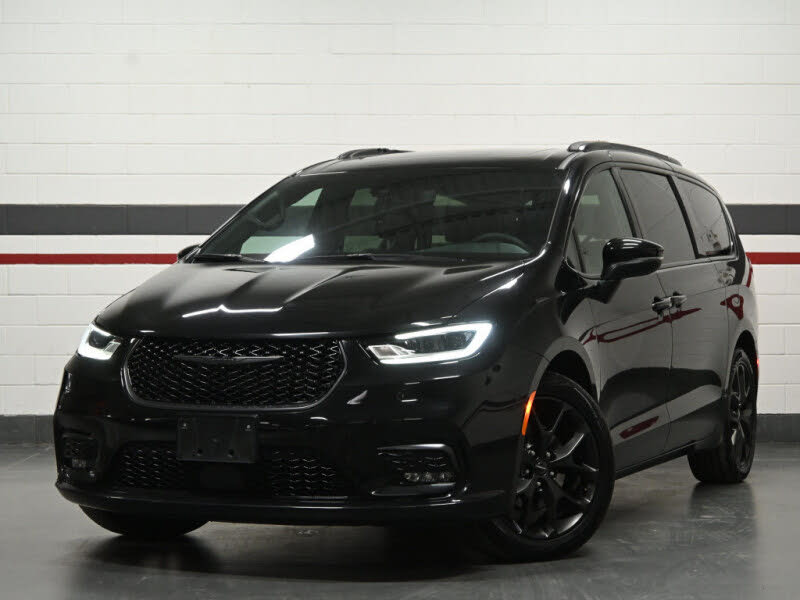 2023 Chrysler Pacifica Touring L FWD